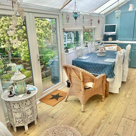 Garden Cottage - 3 Bedroom Close To Town And Beach Bournemouth Exterior photo