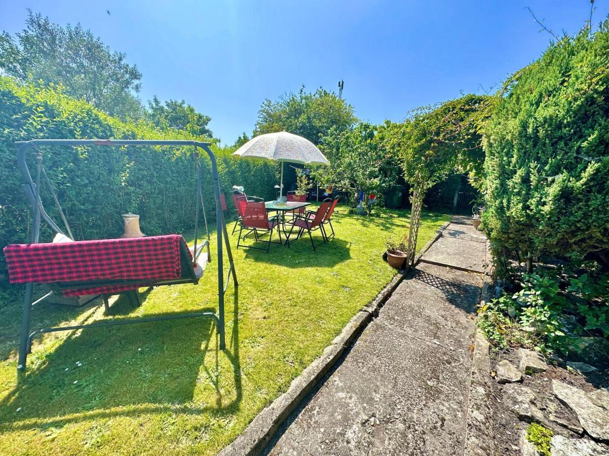 Garden Cottage - 3 Bedroom Close To Town And Beach Bournemouth Exterior photo
